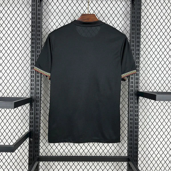 Paris Saint-Germain 2025/26 Training Shirt
